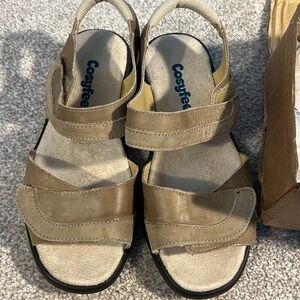 Cosyfeet sandals Sz 5 extra roomy